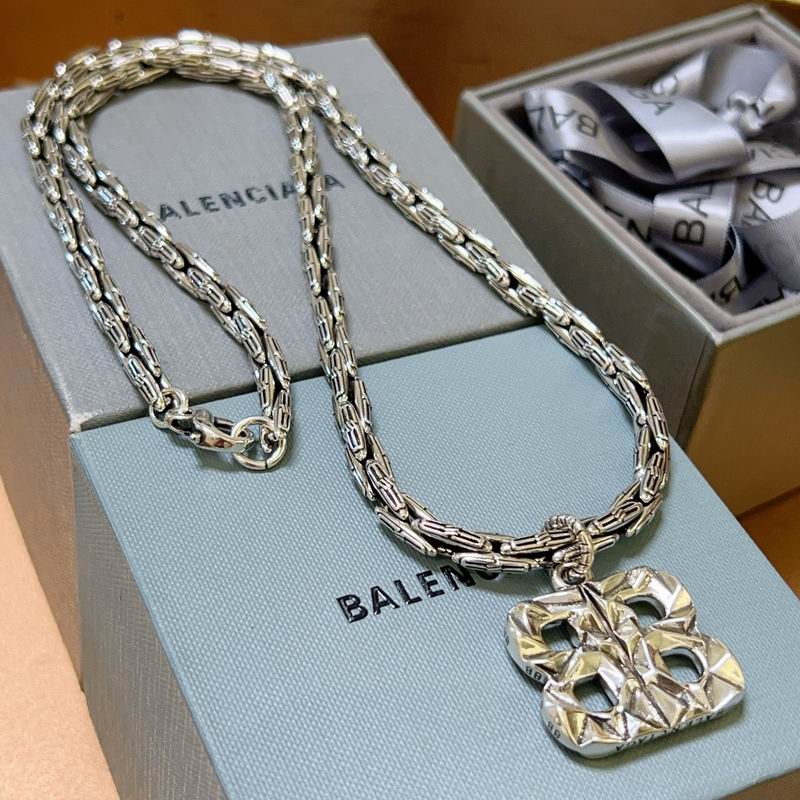 Balenciaga Necklace 06yxh47